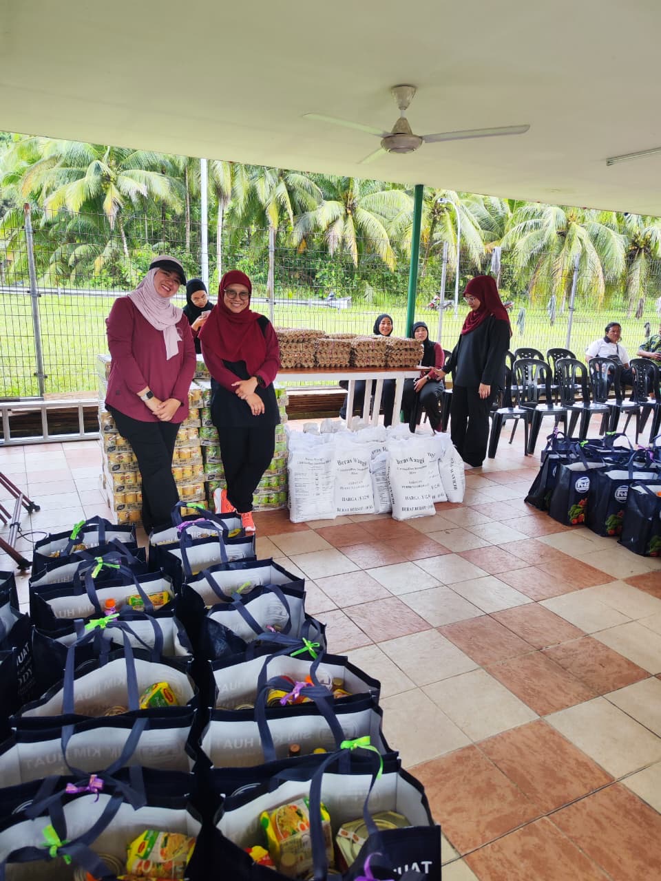 b7ff1050-c3e5-441e-a579-ed59fe4c3382